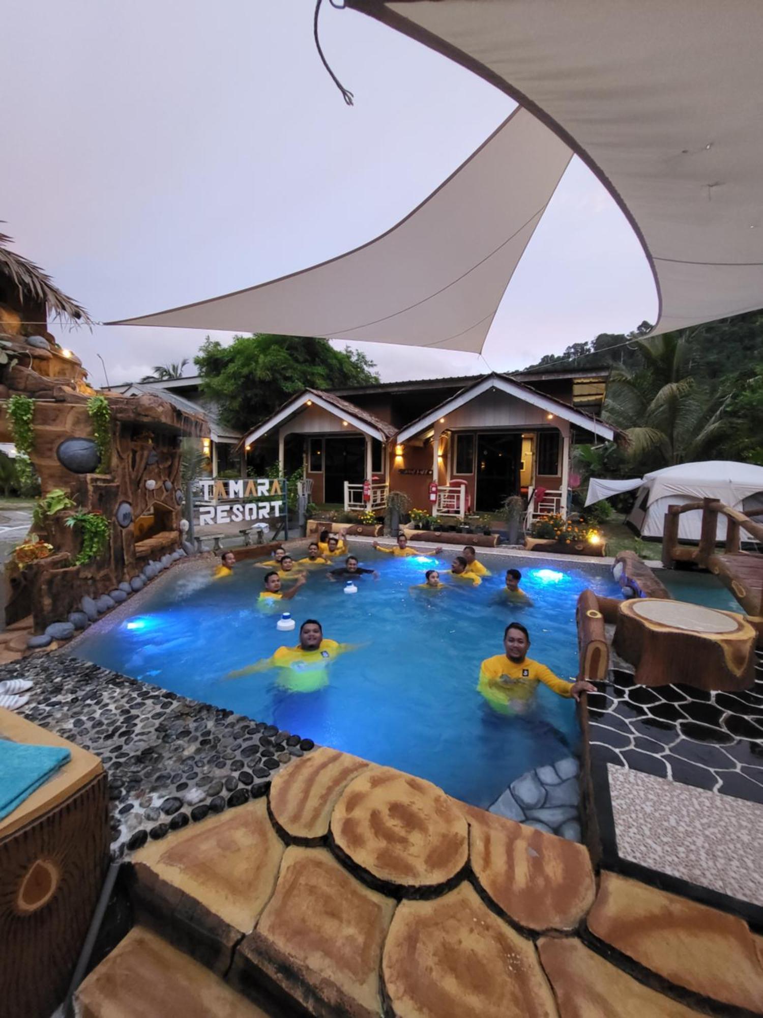 Tamara Resort Motel Kampong Juara Екстериор снимка
